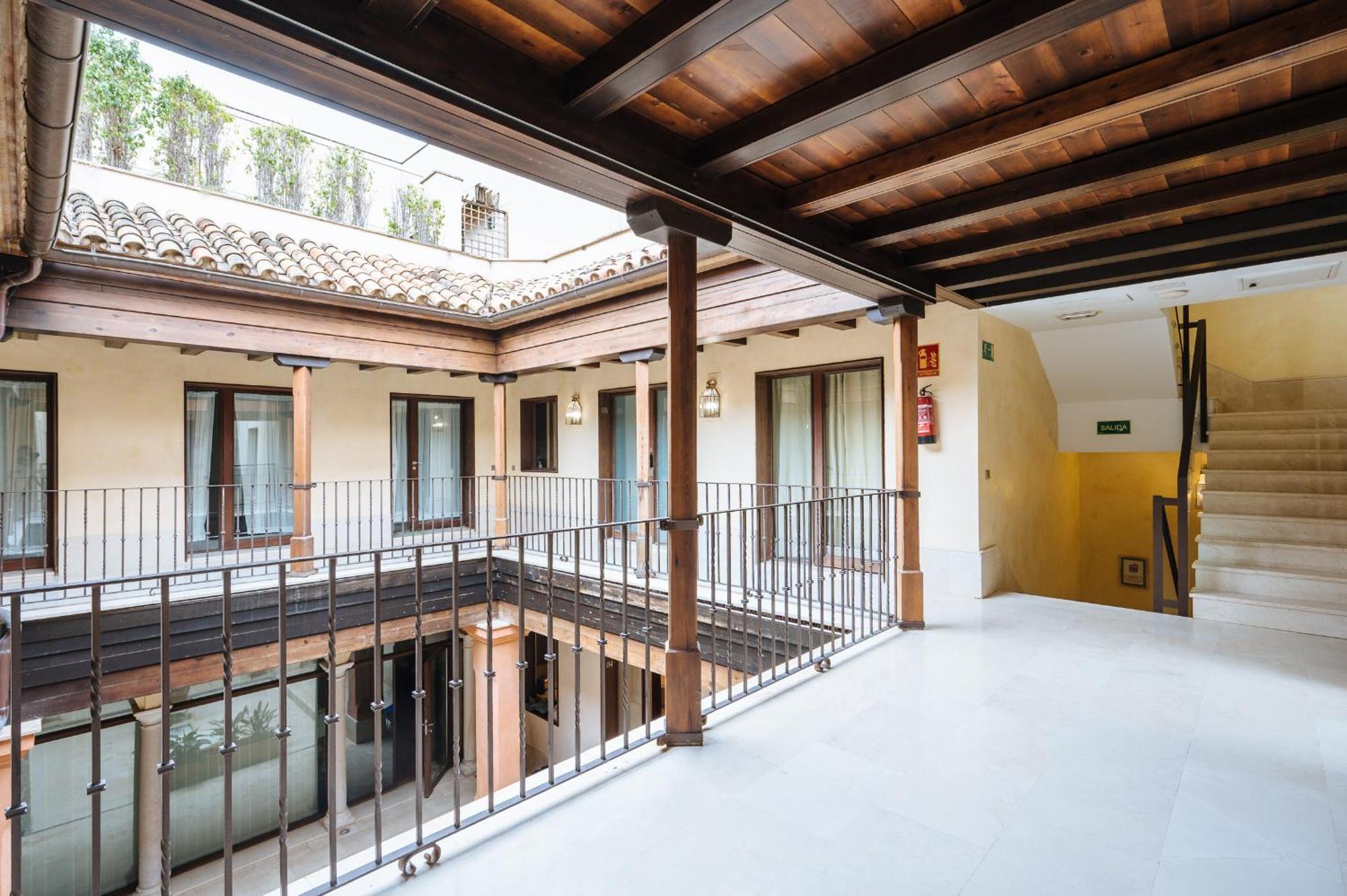 Apartamentos La Vistosona Sevilla Exterior foto