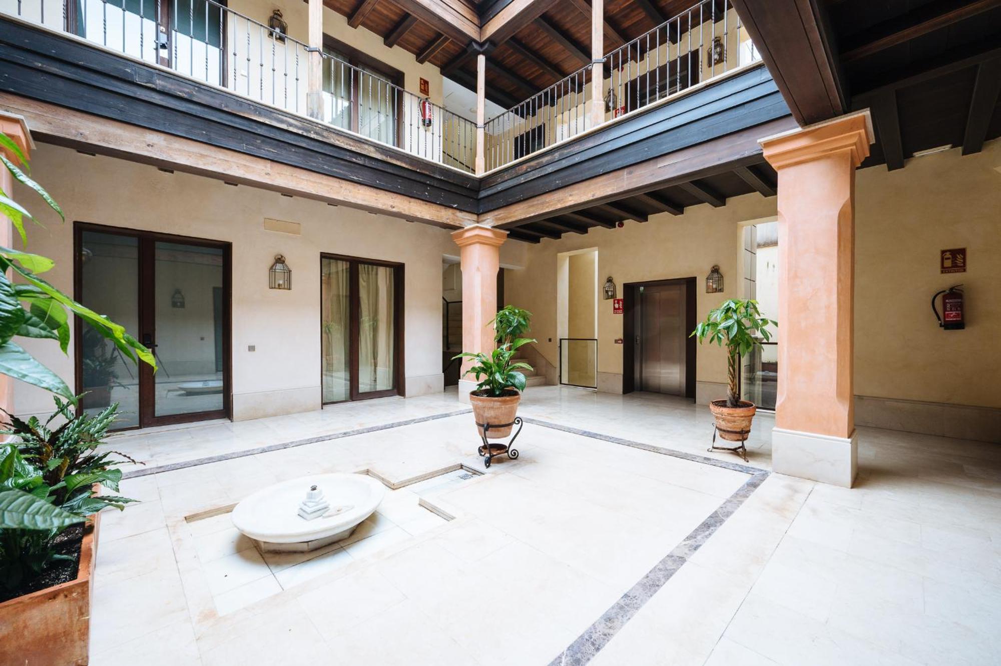 Apartamentos La Vistosona Sevilla Exterior foto