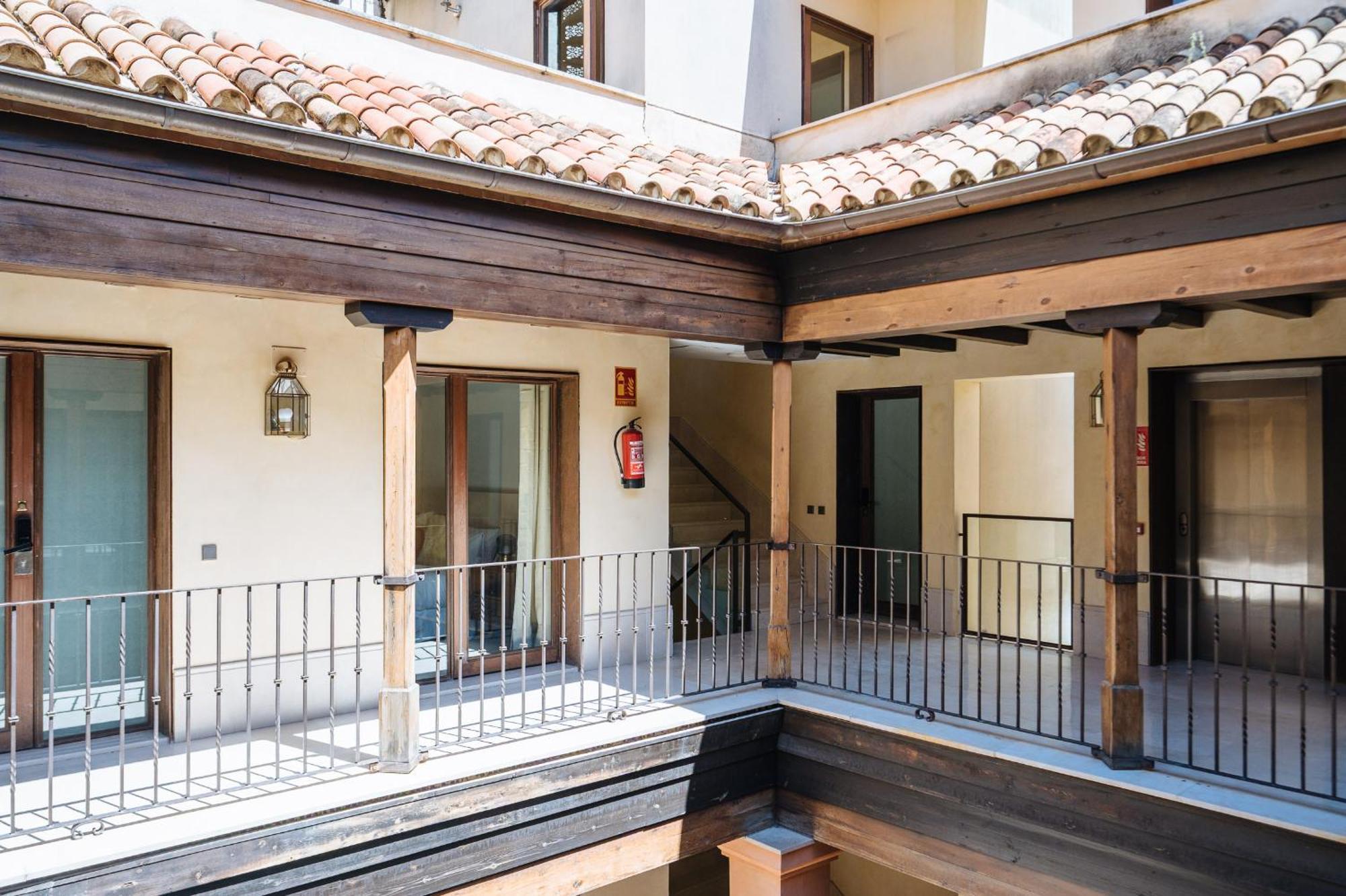 Apartamentos La Vistosona Sevilla Exterior foto